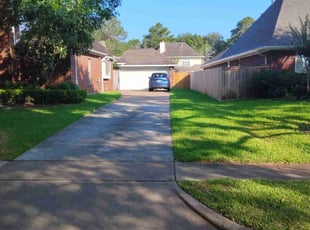 Melissa S.'s grass cutting service result