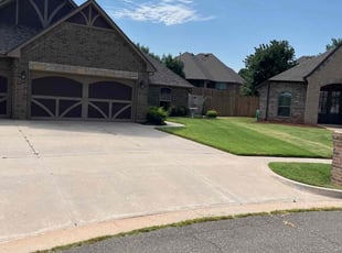 Amanda G.'s grass maintenance service result