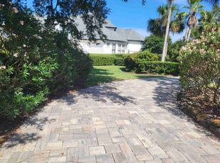 Valerie H.'s lawn care service result