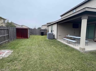 Suzanne H.'s grass maintenance service result