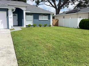 Nicki A.'s lawn care services service result