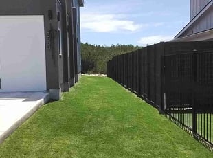 Cande W.'s grass maintenance service result