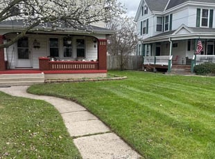 Gwen S.'s lawn maintenance service result