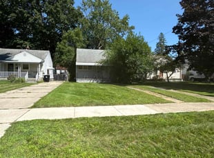Billy M.'s lawn maintenance service result
