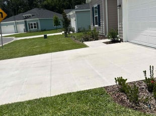 Valerie V.'s grass cutting service result