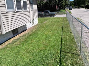 Gloria A.'s lawn maintenance service result