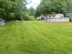 Chris M.'s lawn care services service result