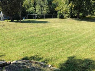 Jason B.'s lawn service service result