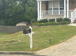 Luis H.'s turf maintenance service result