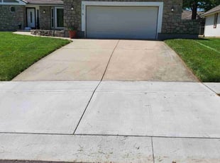 Evelyn R.'s lawn care services service result