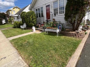 Carolyn K.'s landscaping services service result