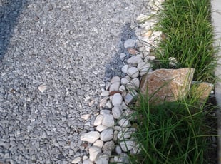 Lindsay P.'s Flower Bed Weeding service result