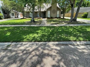 Amanda J.'s lawn care service result