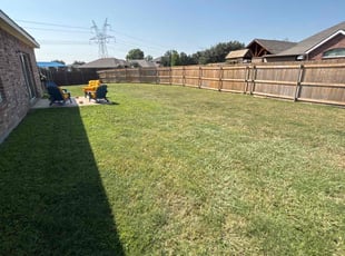 Melissa M.'s lawn care service result