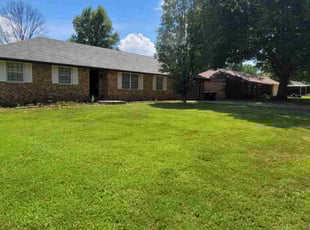 Susan C.'s grass cutting service result