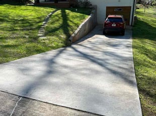 Tosha A.'s grass maintenance service result