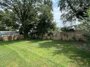 Jennifer D.'s turf care service result