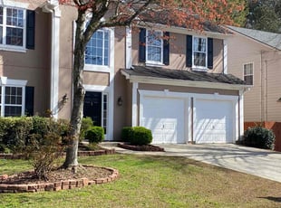 Lana W.'s lawn care service result