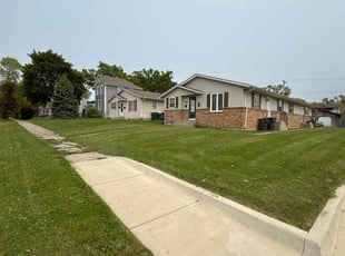 Andrea T.'s grass cutting service result