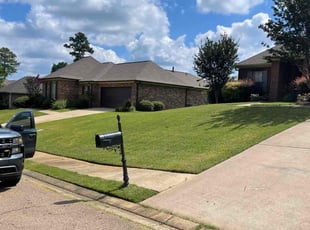 Nicole F.'s turf maintenance service result