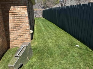Cindy W.'s lawn care services service result