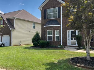 Patty H.'s lawn maintenance service result