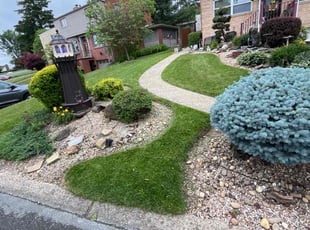 Merna M.'s lawn maintenance service result