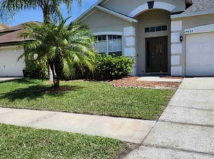 Maria M.'s grass cutting service result