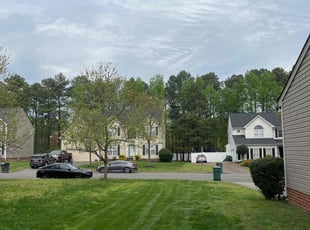 Jennifer C.'s lawn service service result