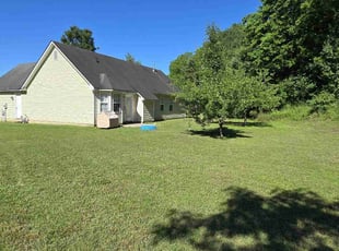 Christian M.'s lawn care services service result