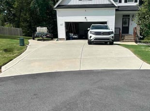 Sarah V.'s lawn service service result