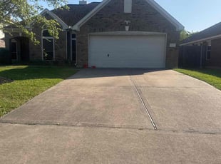 Allegra O.'s lawn maintenance service result