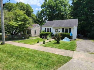Karen B.'s yard care service result