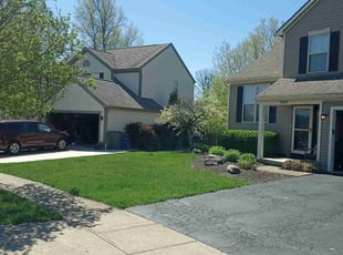 Stacey C.'s lawn maintenance service result