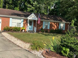 Kimberly C.'s grass maintenance service result