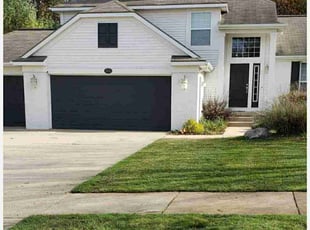 Chris B.'s Leaf Removal service result