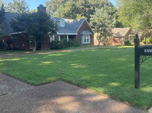 Deborah J.'s lawn care services service result