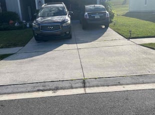 Jennifer H.'s Flower Bed Weeding service result