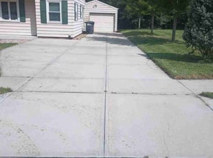 Edda R.'s grass cutting service result