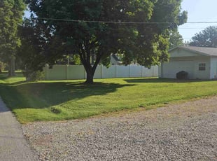 Jon S.'s lawn care services service result