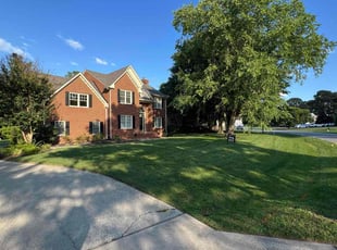 Debra D.'s lawn maintenance service result