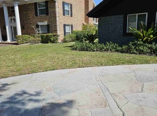Ludivina S.'s lawn maintenance service result