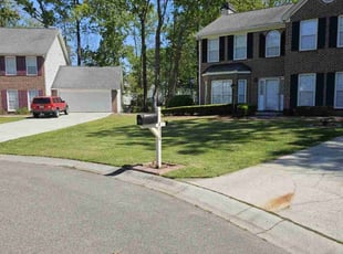 Keri L.'s turf maintenance service result