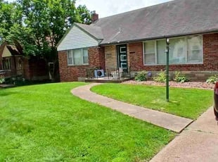 Marcella M.'s grass maintenance service result