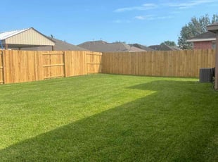 Nicco D.'s lawn service service result