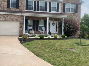 Sharonda F.'s Lawn Service service result