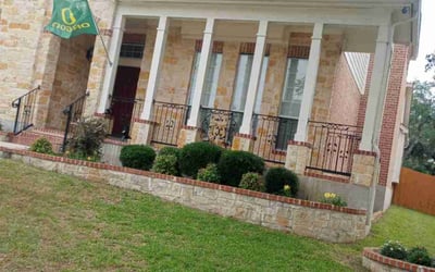 Photo of Barbra R.'s yard after getting landscaping in Floresville, TX