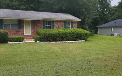 Photo of Heather L.'s yard after getting landscaping in Gretna, FL