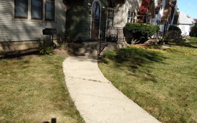 Photo of Stephen G.'s yard after getting landscaping in Hales Corners, WI
