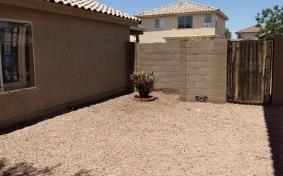 Photo of Linda G.'s yard after getting tree care in Tempe, AZ